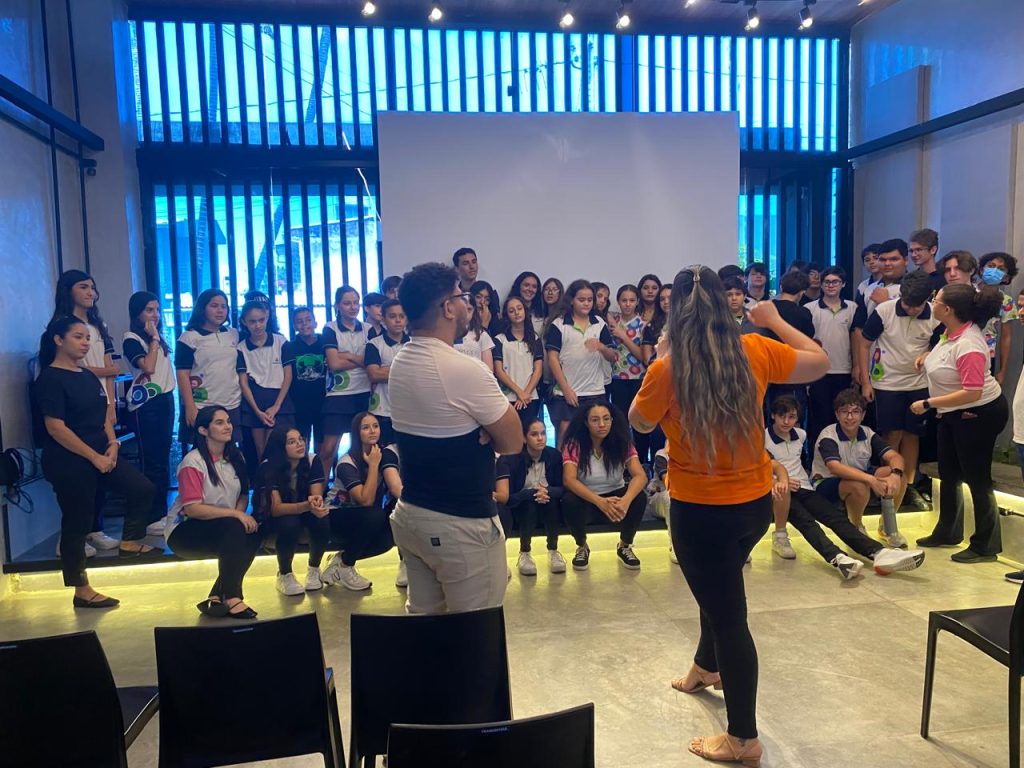 Ilha Tech recebe alunos da Prime’s Cool em imersão sobre inovação e empreendedorismo
